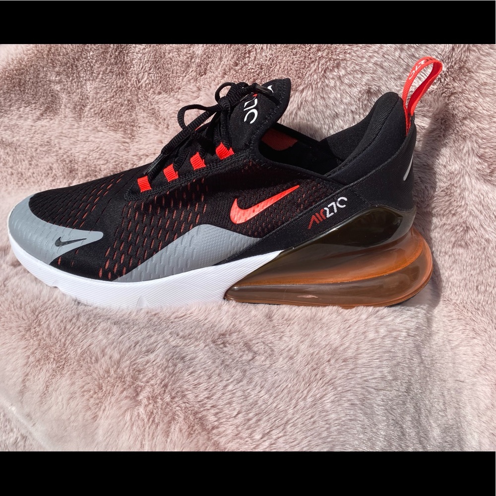 Nike Air Max 270